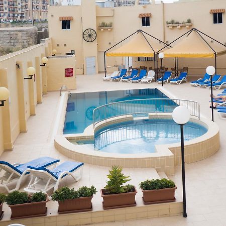 Mavina Hotel & Apartments Бугібба Екстер'єр фото
