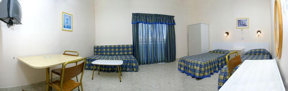 Mavina Hotel & Apartments Бугібба Екстер'єр фото